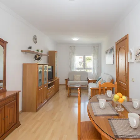 Cool Flat - Parking & Mountain Views דירה *